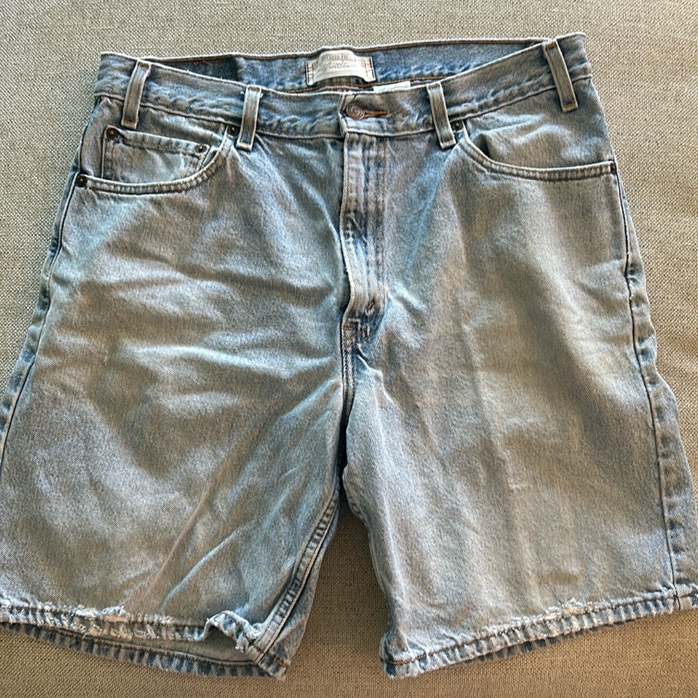 Men’s vintage relaxed fit denim Levi jorts